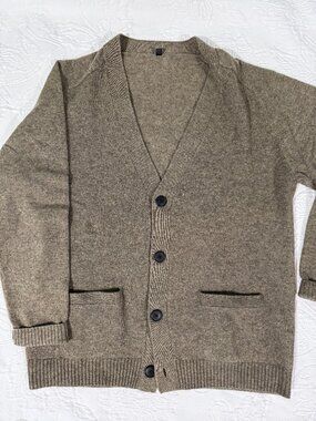 Heathered cardigan, Yak hair and wool.